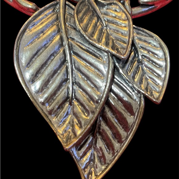 Silver Leaf Necklace with white crystal. - Picture 2 of 6